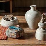 Sélection d’accessoires et œuvres d’art lyonnaises